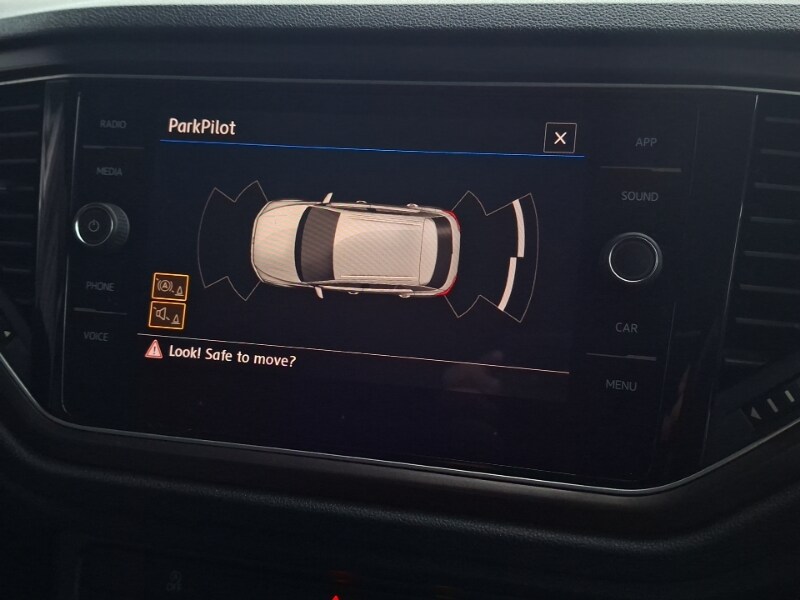 Used Volkswagen T-Roc 2018 for sale - 77299545: Photo 14