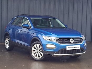 Used Volkswagen T-Roc 2018 for sale - 77299545: Photo