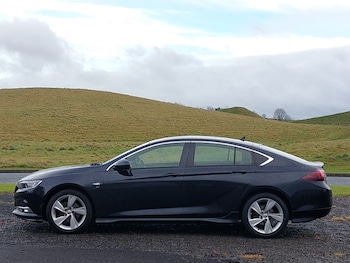 Used Vauxhall Insignia 2018 for sale - 77066094: Photo
