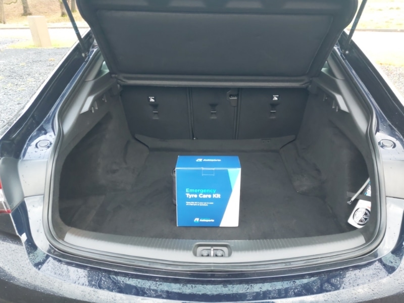 Used Vauxhall Insignia 2018 for sale - 77066094: Photo 8