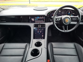 Used Porsche Taycan 2020 for sale - 77816389: Photo