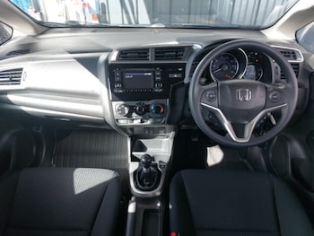 Used Honda Jazz 2019 for sale - 75909814: Photo