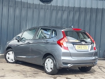Used Honda Jazz 2019 for sale - 75909814: Photo