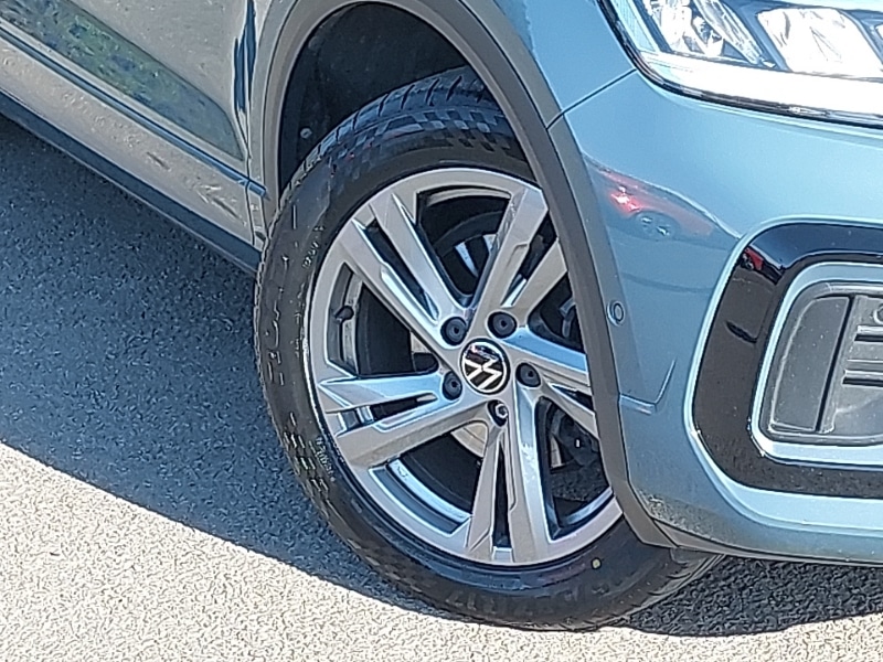 Used Volkswagen T-Roc 2023 for sale - 77012520: Photo 9