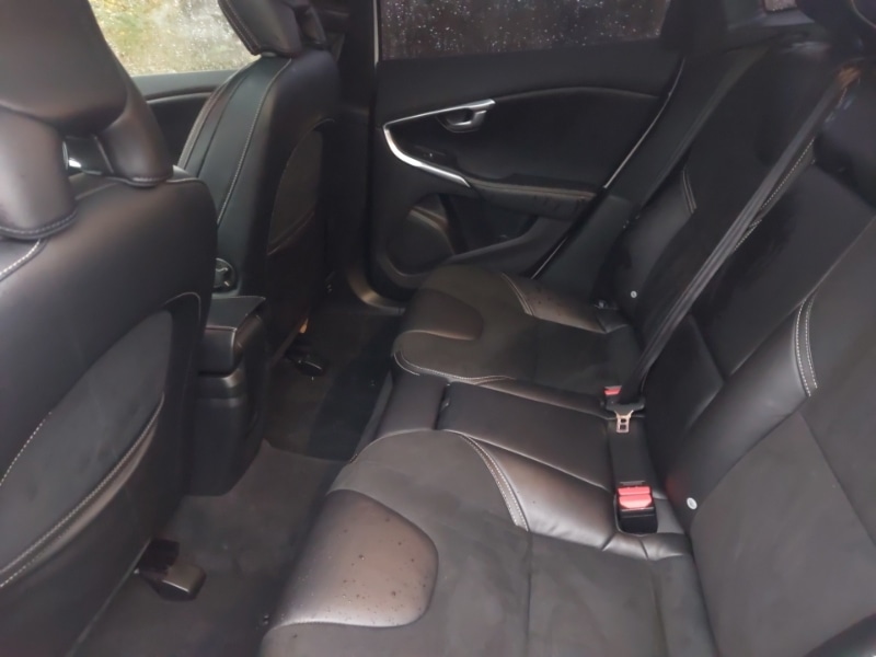 Used Volvo V40 2017 for sale - 76683381: Photo 6