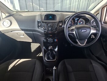 Used Ford Fiesta 2015 for sale - 78183844: Photo