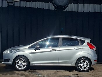 Used Ford Fiesta 2015 for sale - 78183844: Photo