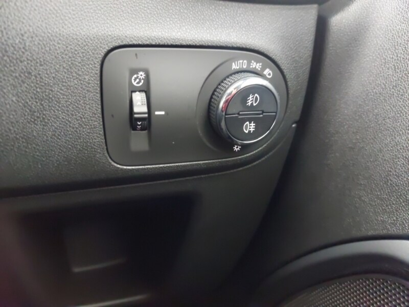 Used Vauxhall Crossland 2022 for sale - 76221044: Photo 18