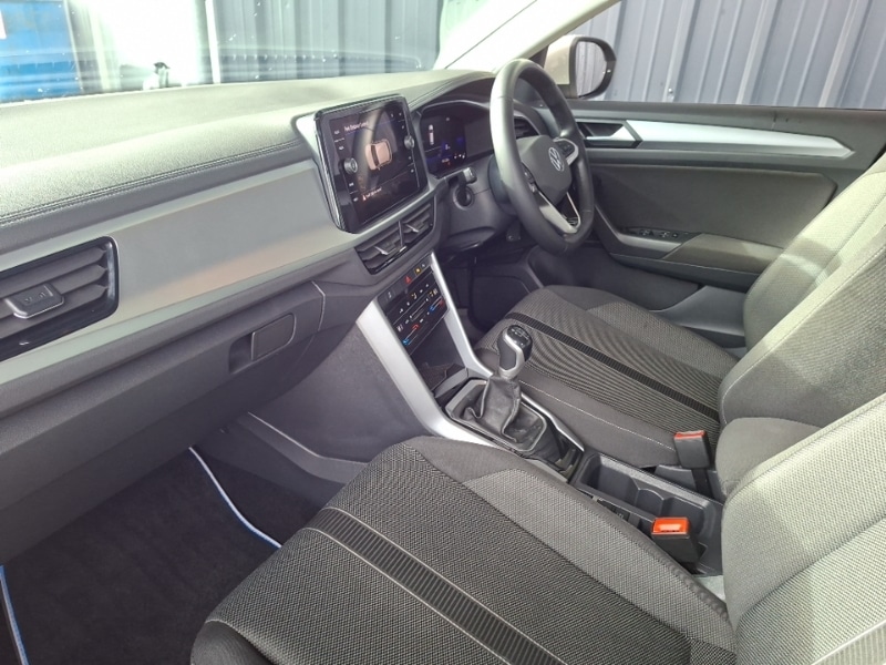 Used Volkswagen T-Roc 2022 for sale - 77873942: Photo 5