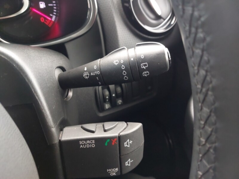 Used Renault Clio 2019 for sale - 76566756: Photo 15