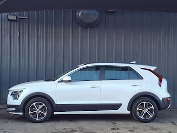 Used Kia Niro 2023 for sale - 77682387: Photo
