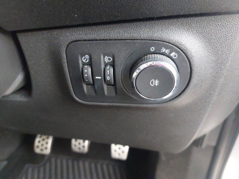 Used Vauxhall Corsa 2018 for sale - 76414558: Photo 12