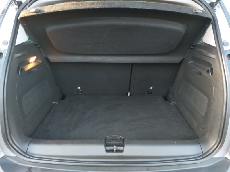 Used Vauxhall Crossland 2022 for sale - 76779286: Photo 8