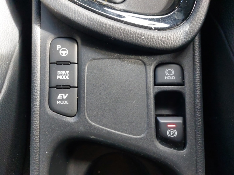 Used Toyota Yaris Cross 2022 for sale - 77039428: Photo 12