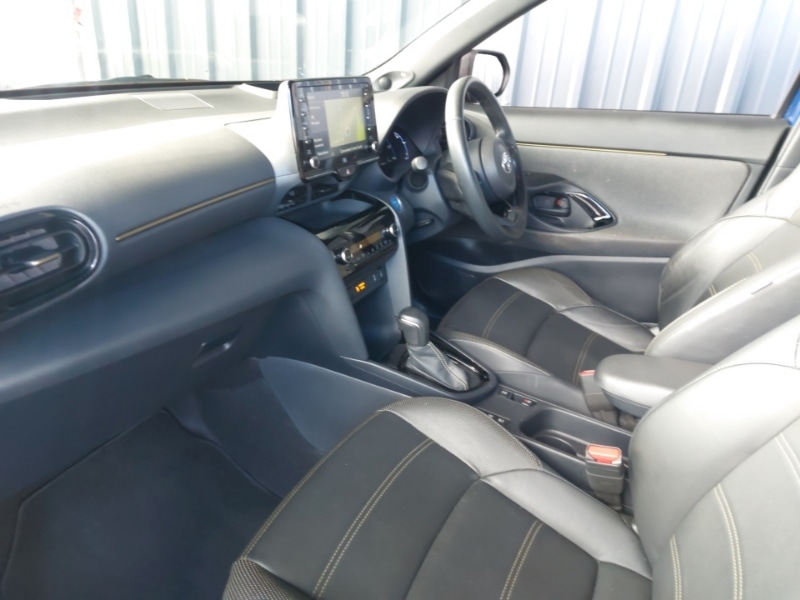 Used Toyota Yaris Cross 2022 for sale - 77039428: Photo 5