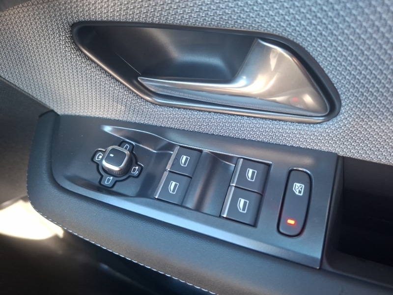 Used Vauxhall Grandland 2026 for sale - 77776847: Photo 16