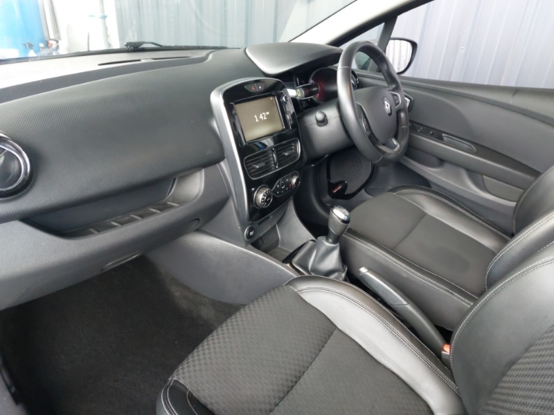 Used Renault Clio 2019 for sale - 76695763: Photo 5