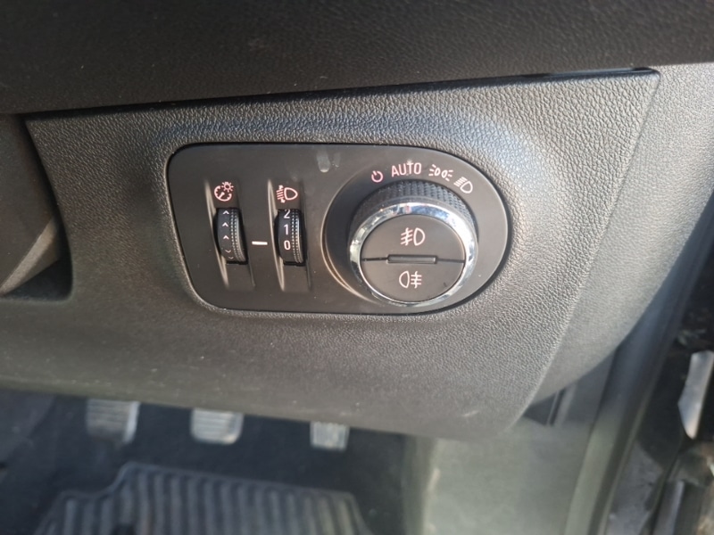 Used Vauxhall Corsa 2018 for sale - 78113128: Photo 11