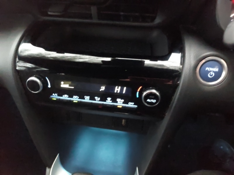 Used Toyota Yaris Cross 2022 for sale - 76566763: Photo 12