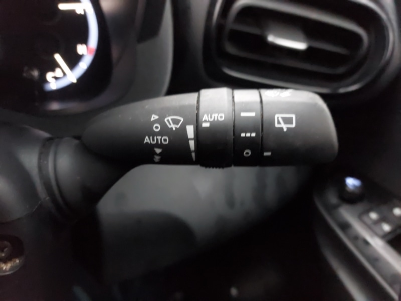 Used Toyota Yaris Cross 2022 for sale - 76566763: Photo 14