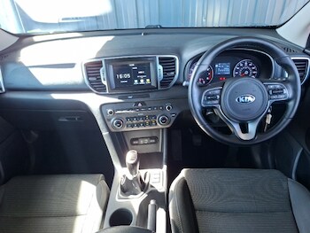 Used Kia Sportage 2017 for sale - 78987647: Photo