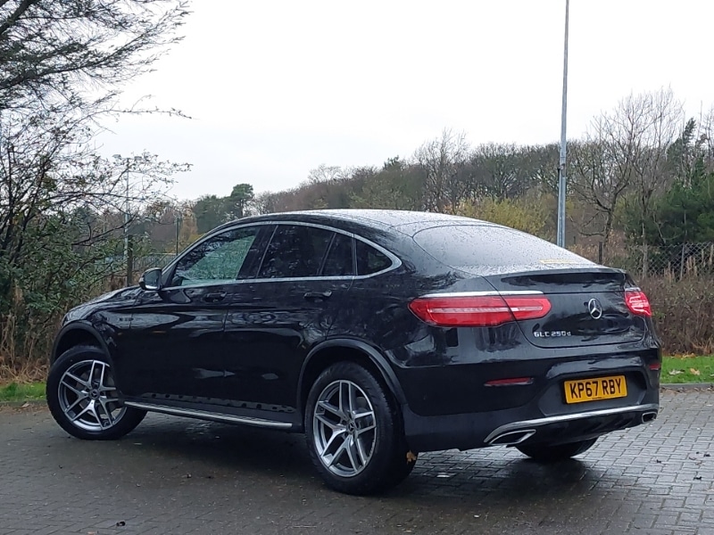 Used Mercedes-Benz GLC 2017 for sale - 76613784: Photo 3