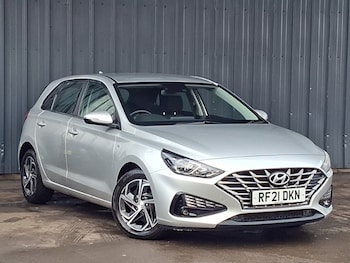 Used Hyundai i30 2021 for sale - 77405112: Photo