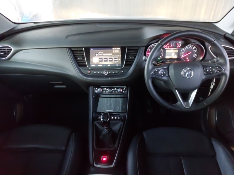 Used Vauxhall Grandland X 2018 for sale - 76815772: Photo 2