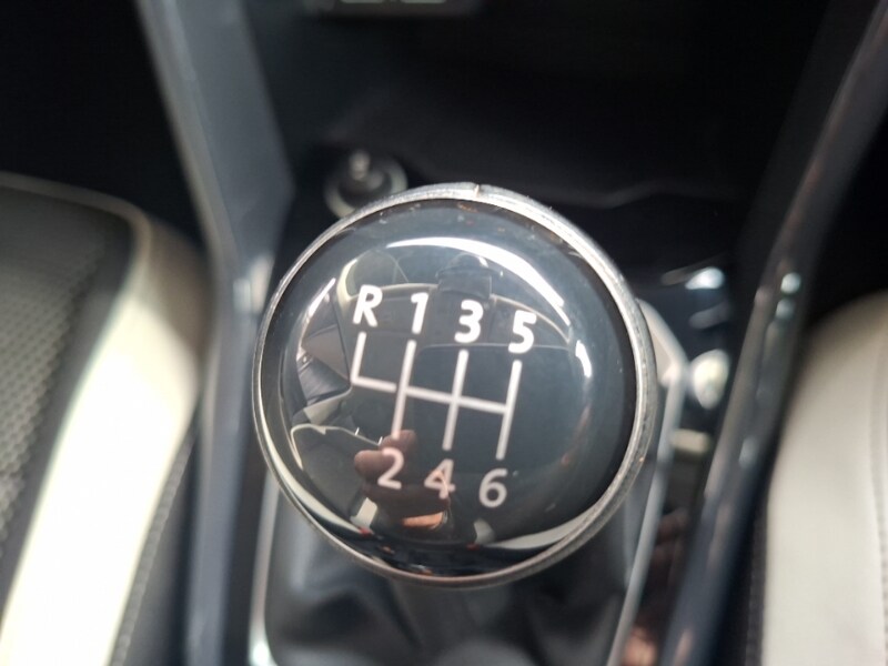 Used Volkswagen T-Roc 2019 for sale - 77750732: Photo 13