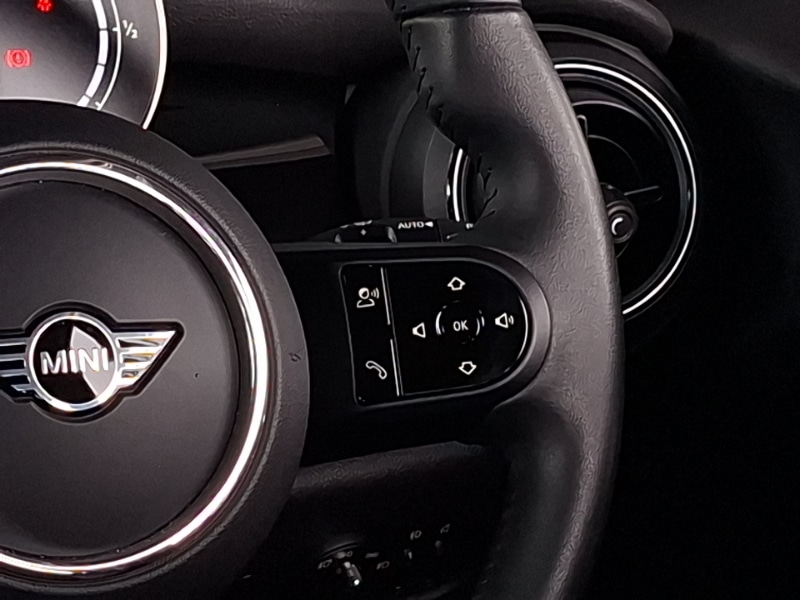 Used MINI Hatch 2024 for sale - 77922070: Photo 11