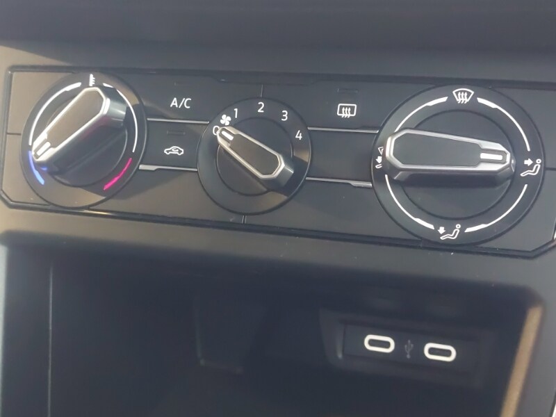 Used Volkswagen Polo 2023 for sale - 76365284: Photo 13