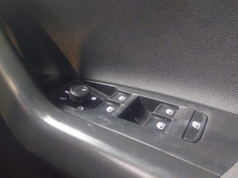 Used Volkswagen Polo 2023 for sale - 76365284: Photo 16