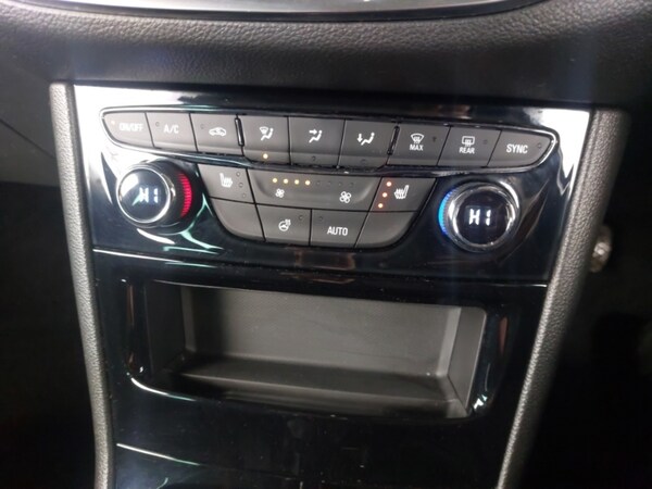 Used Vauxhall Astra 2021 for sale - 76268925: Photo 15