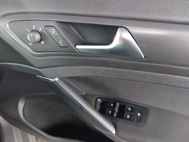 Used Volkswagen Golf 2019 for sale - 76471692: Photo 11