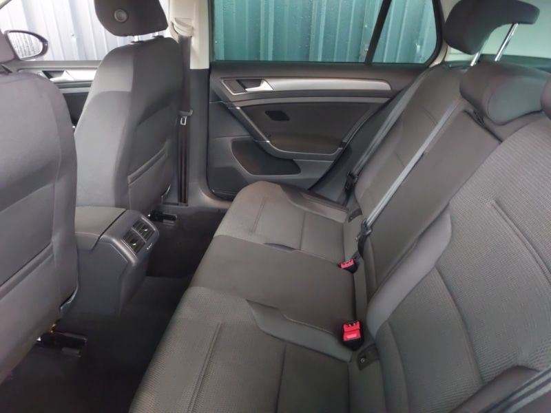 Used Volkswagen Golf 2019 for sale - 76471692: Photo 6