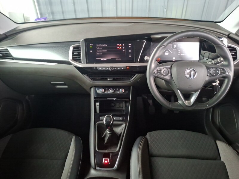 Used Vauxhall Grandland 2022 for sale - 77761093: Photo 2