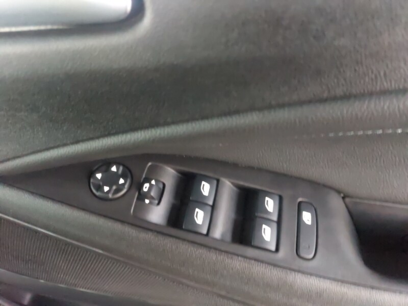 Used Vauxhall Crossland 2021 for sale - 76478512: Photo 10