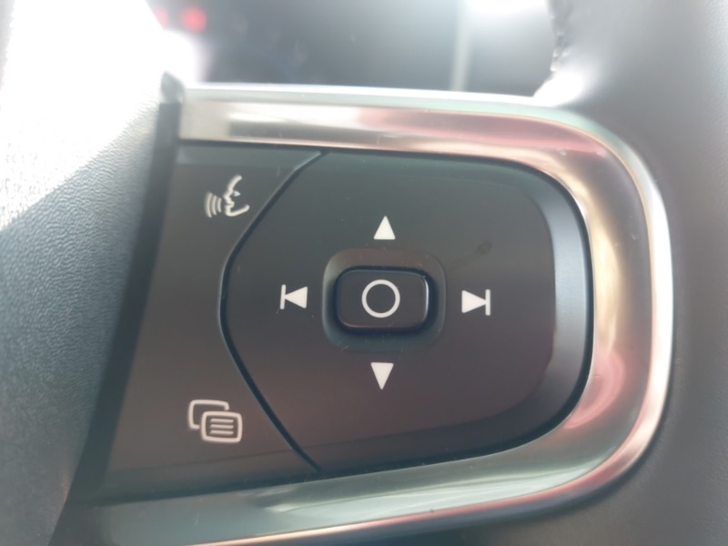 Used Volvo XC40 2024 for sale - 76354341: Photo 13