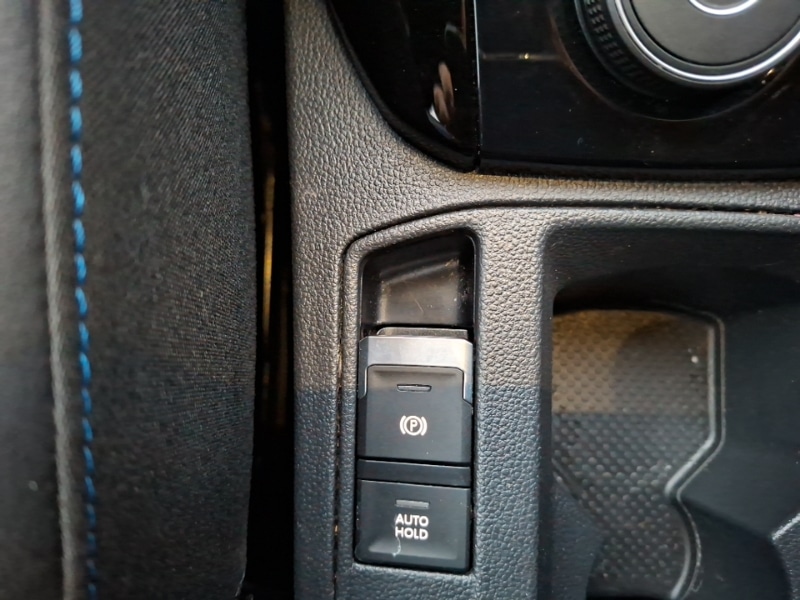 Used Volkswagen T-Roc 2023 for sale - 77424354: Photo 17