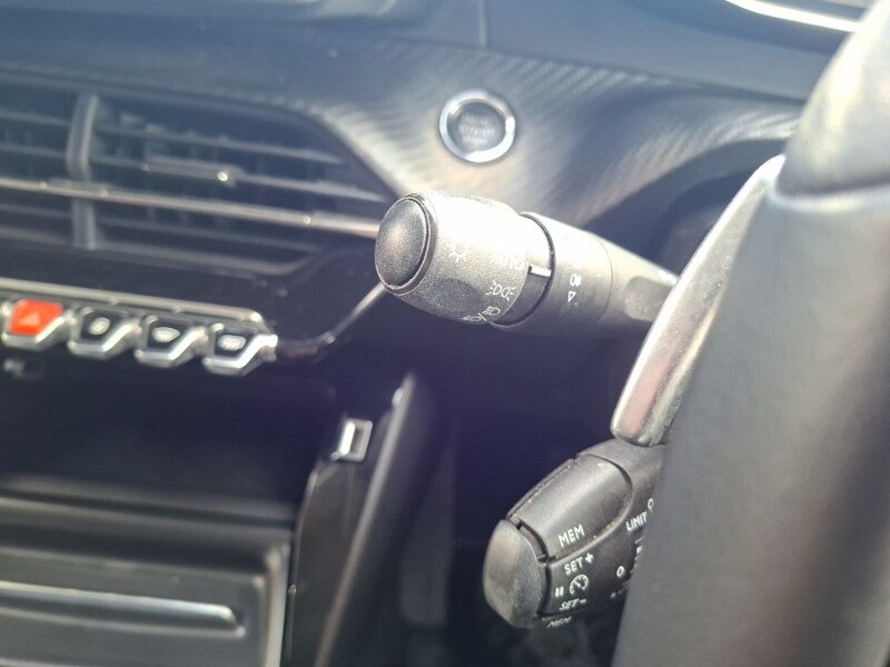 Used Peugeot 208 2022 for sale - 77717100: Photo 16