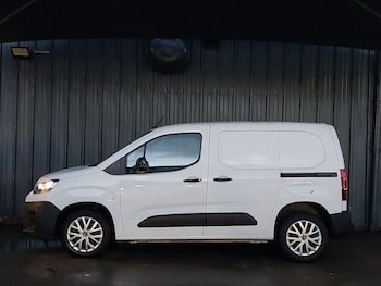 Used Citroen Berlingo 2022 for sale - 76911625: Photo