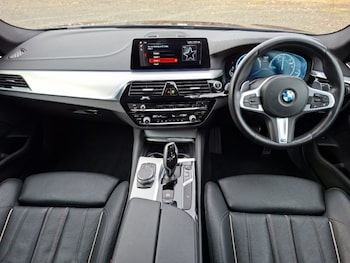 Used BMW 5 Series 2018 for sale - 78037231: Photo
