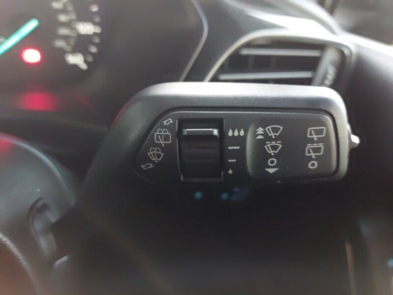 Used Ford Fiesta 2018 for sale - 77273103: Photo 15