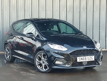 Used Ford Fiesta 2018 for sale - 77273103: Photo