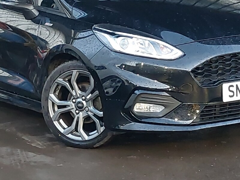 Used Ford Fiesta 2018 for sale - 77273103: Photo 9