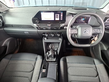 Used Citroen C4 2023 for sale - 79561546: Photo