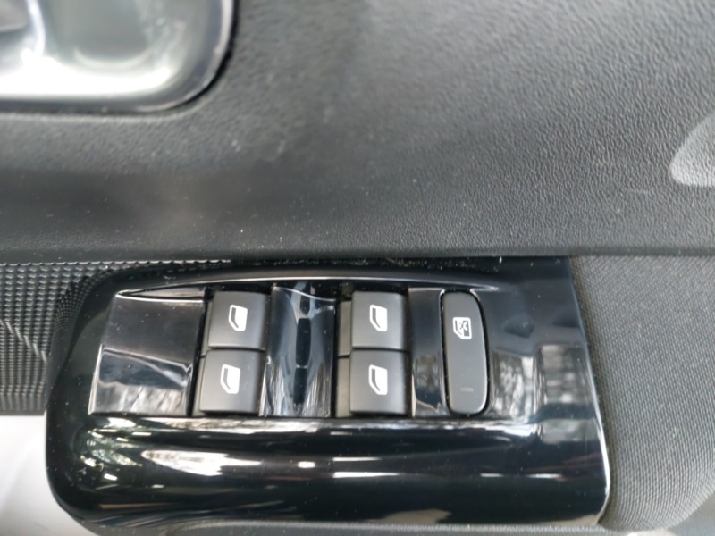 Used Citroen C3 2018 for sale - 76947603: Photo 11