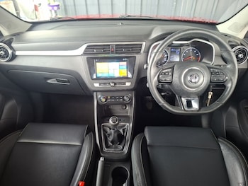 Used MG MG ZS 2018 for sale - 79339368: Photo