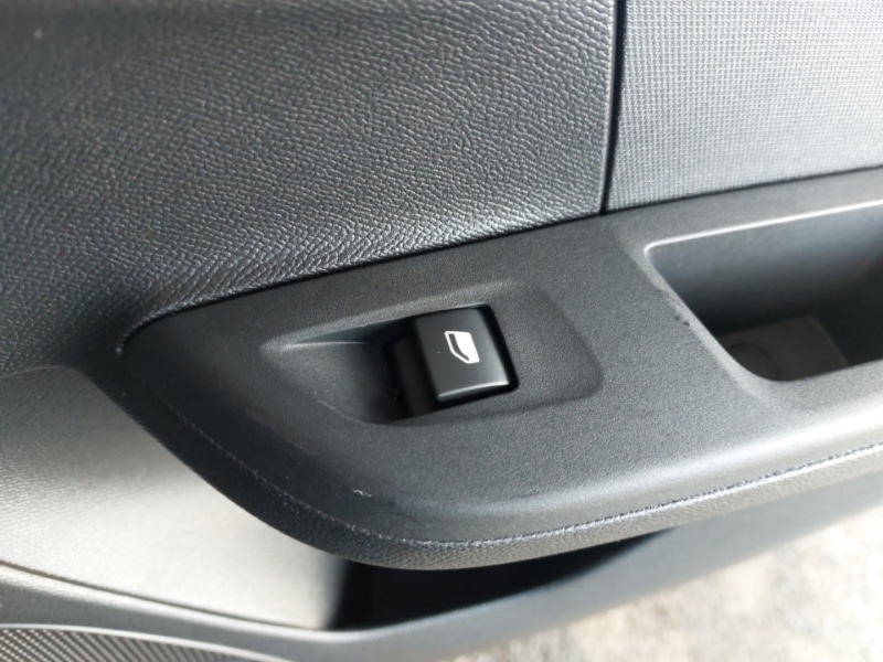 Used Vauxhall Corsa 2023 for sale - 76408121: Photo 10