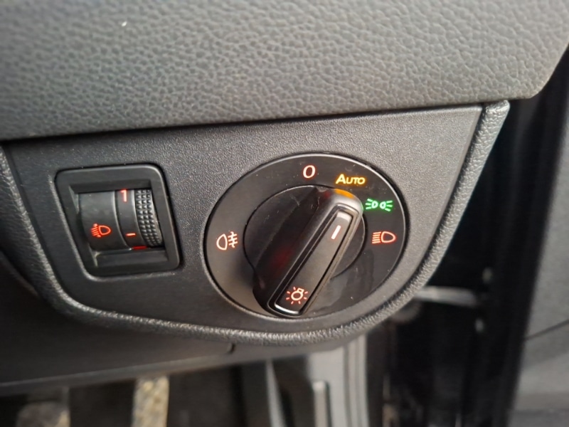 Used Volkswagen Polo 2018 for sale - 77922016: Photo 10